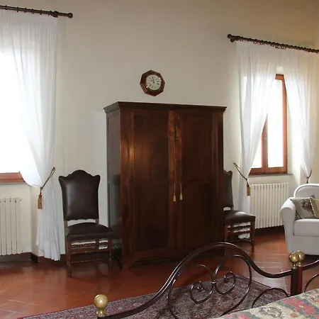 L'agnolo Di Caroti Cinzia Bed & Breakfast *